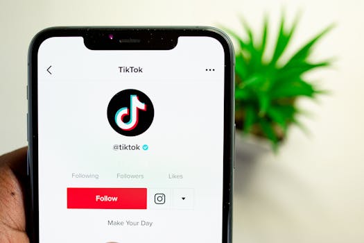 www.kju5.com Better Followers Show Up When the Same Identity Keeps Appearing Off-Platform